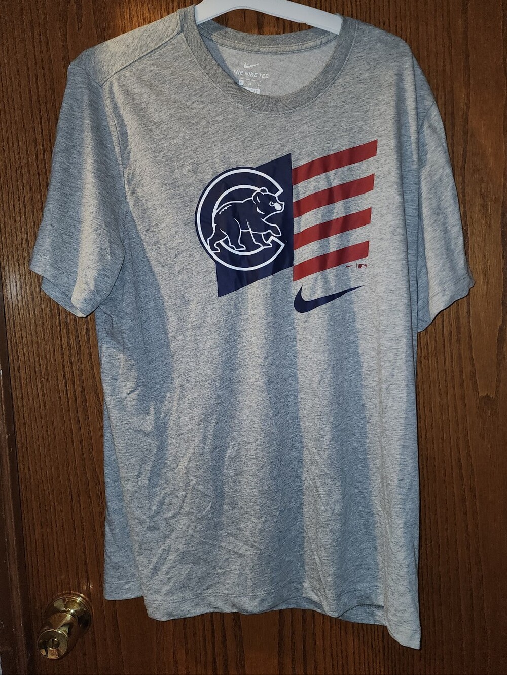 The Nike Tee Gray Chicago Cubs Graphic Tee XL